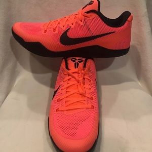 Kobe 11 EM Barcelona Mango Sz 10